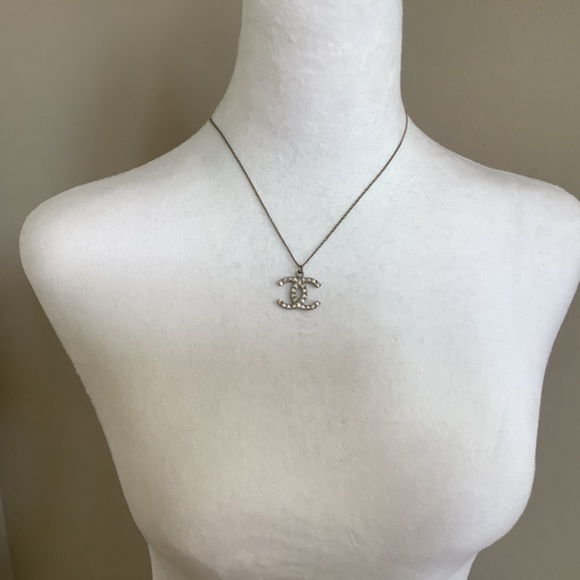 CHANEL CC crystal necklace, 16 inch, Authentic - Picture 6 of 10